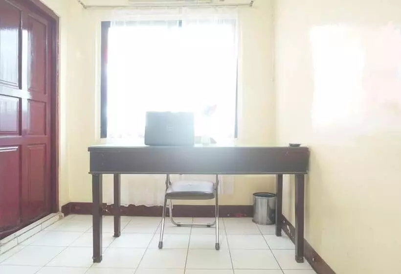 هتل O Rumah Massagena Syariah Near Gedung Olahraga Enrekang