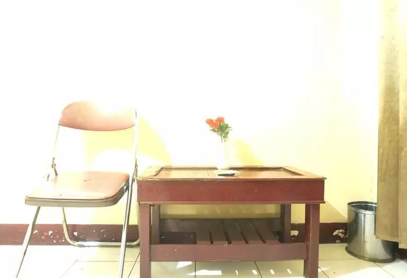 هتل O Rumah Massagena Syariah Near Gedung Olahraga Enrekang