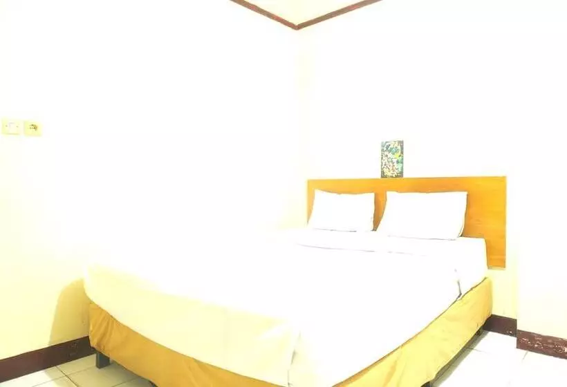 هتل O Rumah Massagena Syariah Near Gedung Olahraga Enrekang