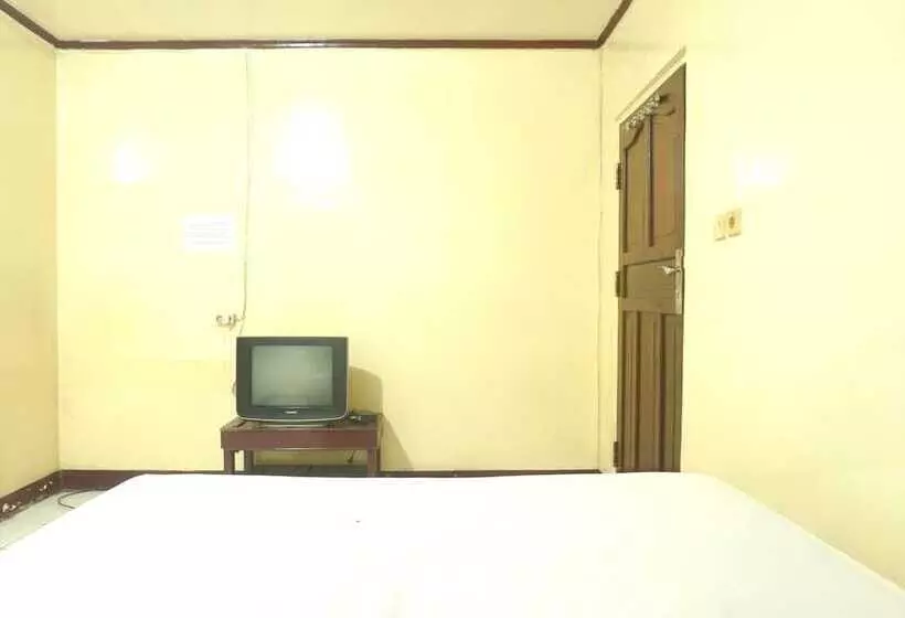 هتل O Rumah Massagena Syariah Near Gedung Olahraga Enrekang