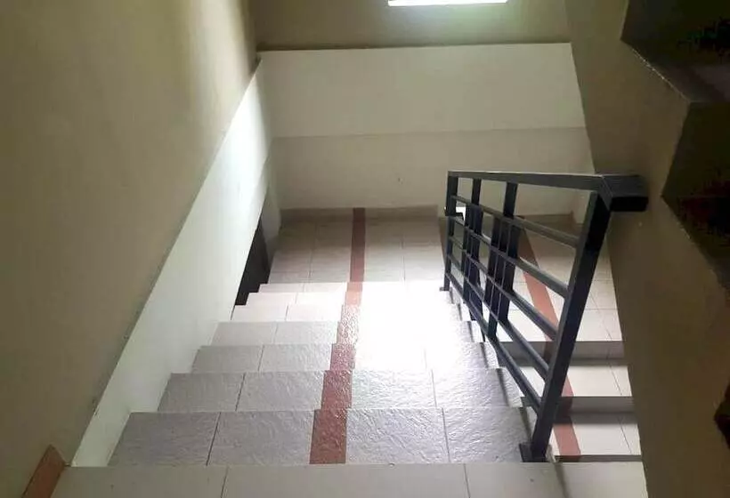 هتل O Rumah Massagena Syariah Near Gedung Olahraga Enrekang