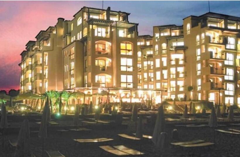 هتل Vip Club Oazis Sunny Beach