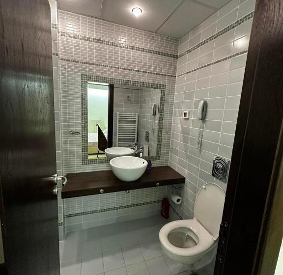 هتل Vip Club Oazis Sunny Beach