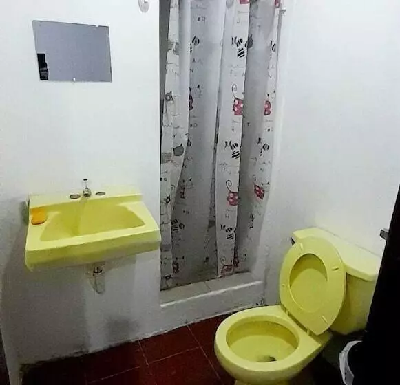 تختخواب و صبحانه Hostal Sultan