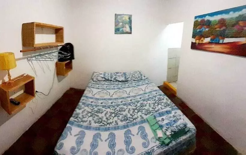 تختخواب و صبحانه Hostal Sultan