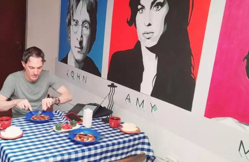 تختخواب و صبحانه Hostal Sultan