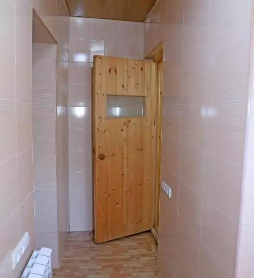 تختخواب و صبحانه J&s Hotel Vanadzor