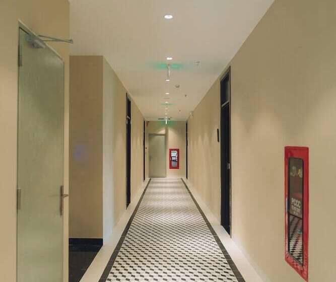 هتل Goldient Boutique