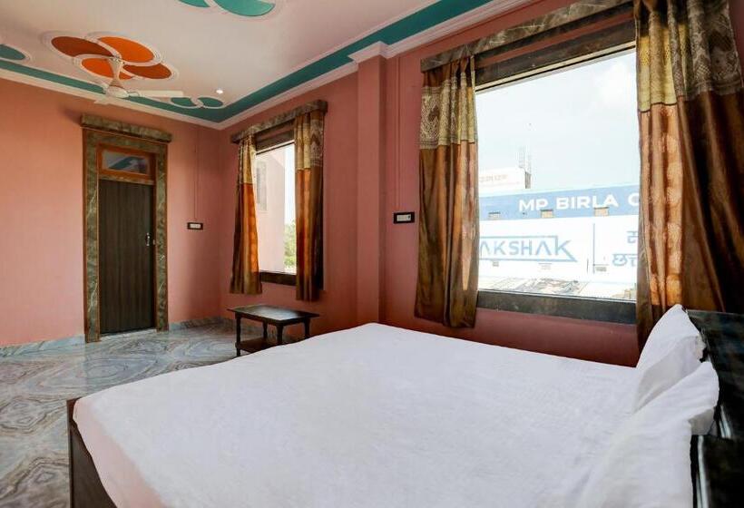 호텔 Oyo 81499 As Grand