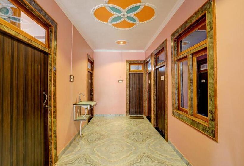 호텔 Oyo 81499 As Grand