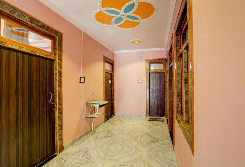 호텔 Oyo 81499 As Grand