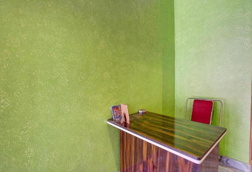 호텔 Oyo 81499 As Grand