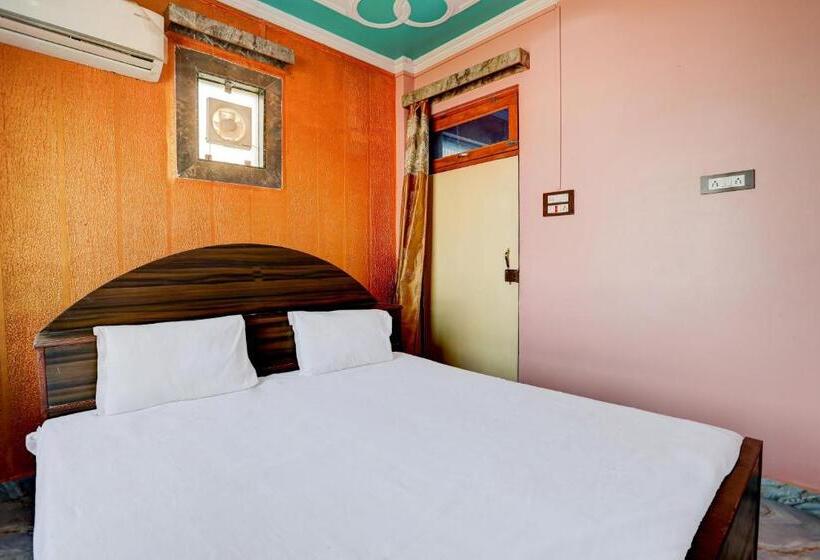 호텔 Oyo 81499 As Grand