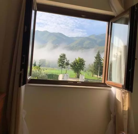 ペンション Pagnani Guest House
