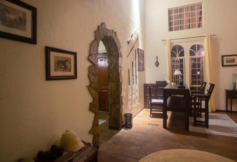 منتجع Chara Africa