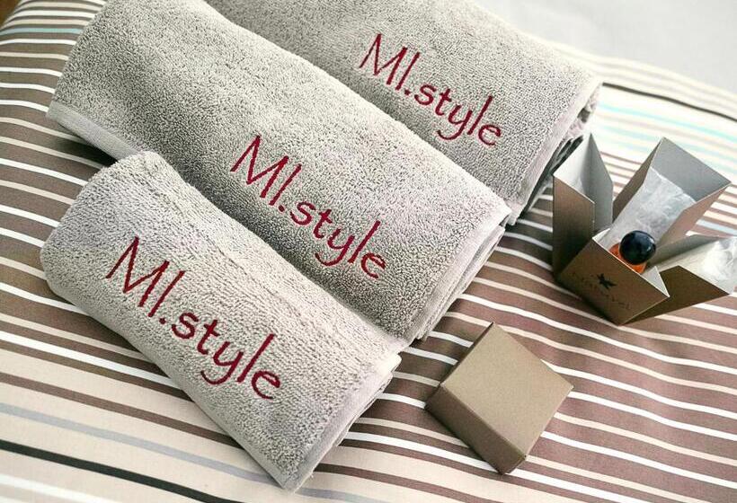 تختخواب و صبحانه Mi. Style