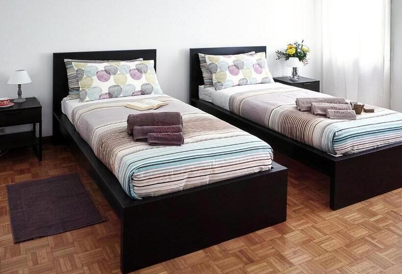 تختخواب و صبحانه Mi. Style