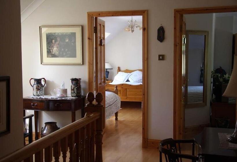 مبيت وإفطار Lis Ardagh Lodge