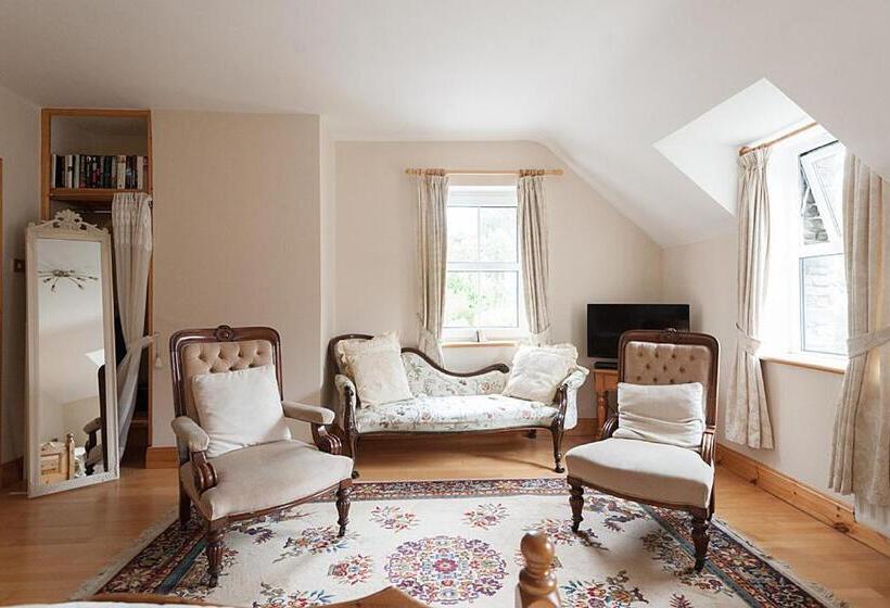 مبيت وإفطار Lis Ardagh Lodge