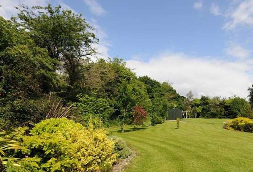 Nocleg ze śniadaniem Whitethorn Lodge