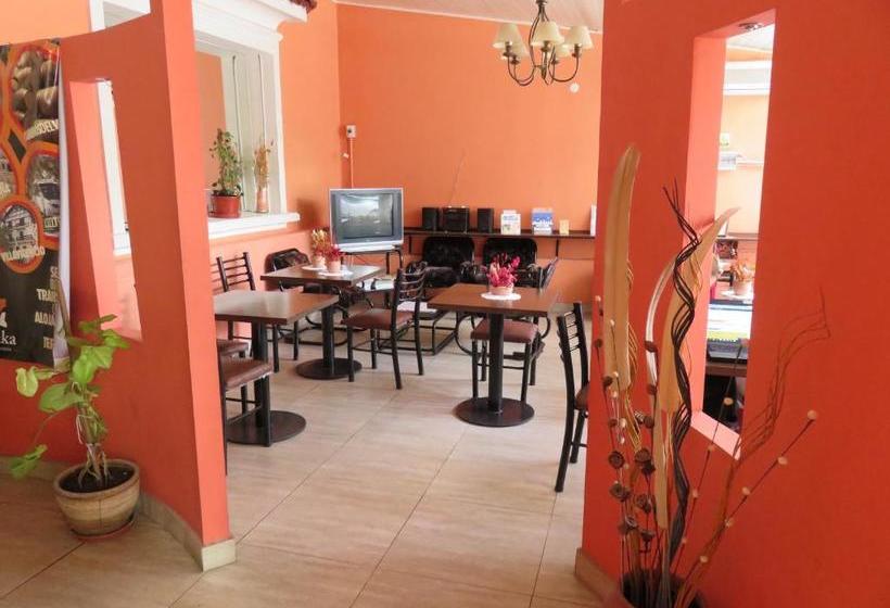 فندق فئة نجمة واحدة Galicia