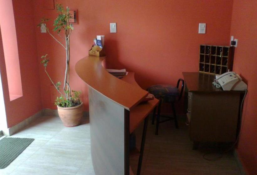 فندق فئة نجمة واحدة Galicia