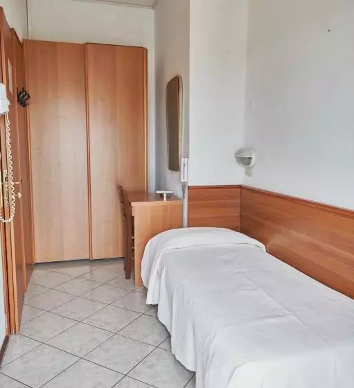 ホテル Caesar Bed And Breakfast