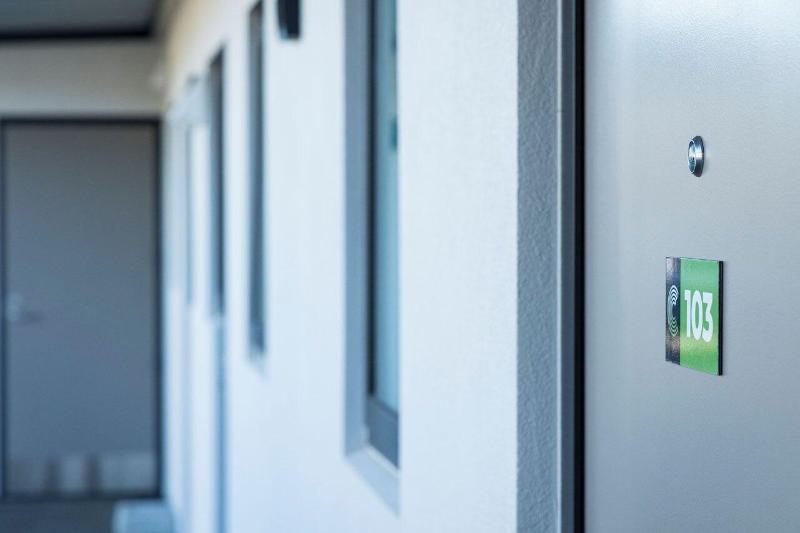 Отель Carnmore Hagley Park