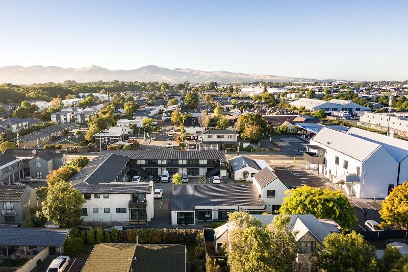 Отель Carnmore Hagley Park