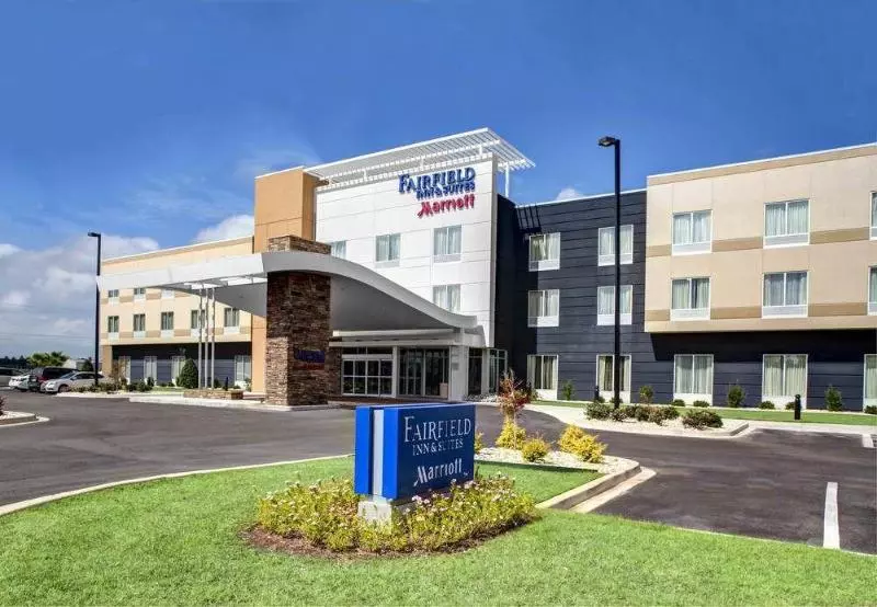 Hotelli Fairfield Inn & Suites By Marriott Douglas