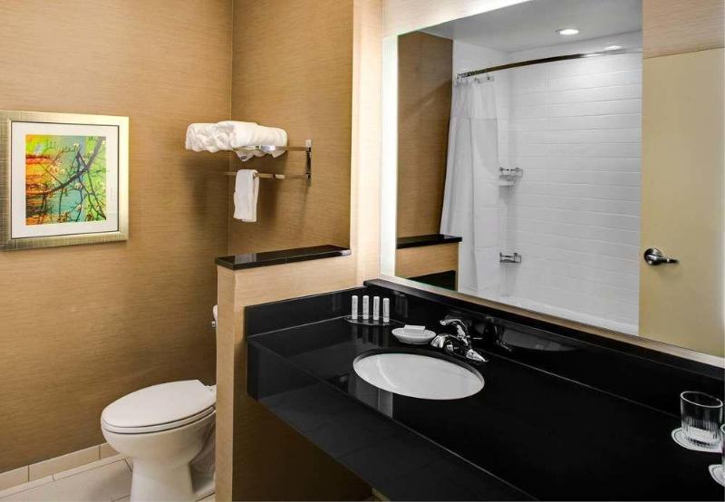 בית מלון כפרי Fairfield Inn & Suites By Marriott Douglas