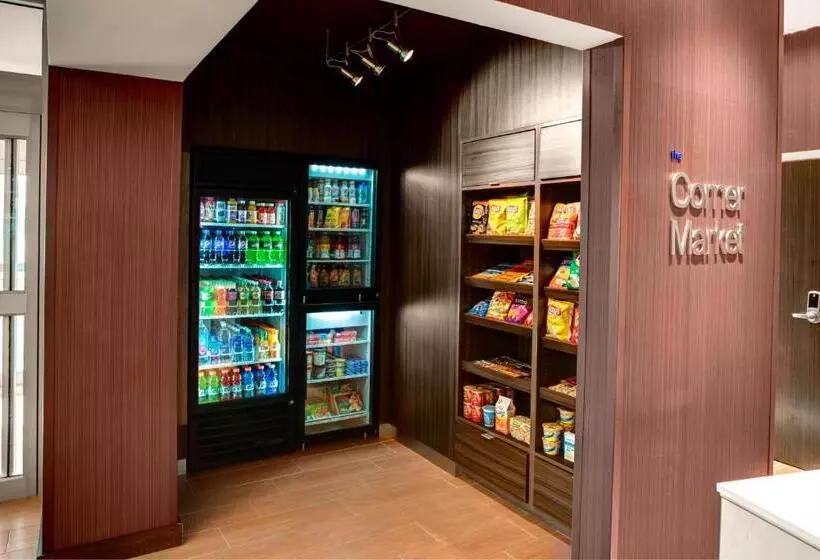 Hotelli Fairfield Inn & Suites By Marriott Douglas