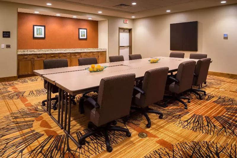 هتل Hampton Inn & Suites Silverthorne