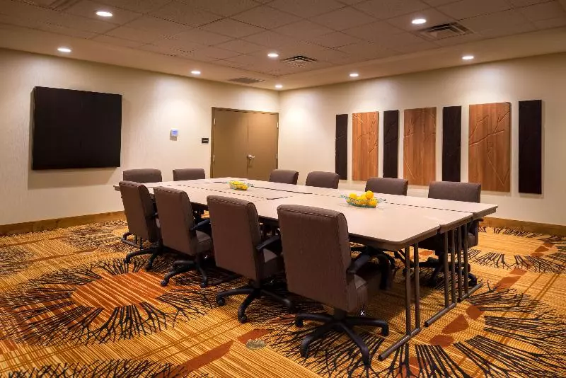 هتل Hampton Inn & Suites Silverthorne