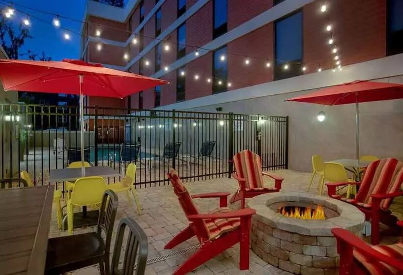 Hotelli Home2 Suites By Hilton Gainesville Medical Center