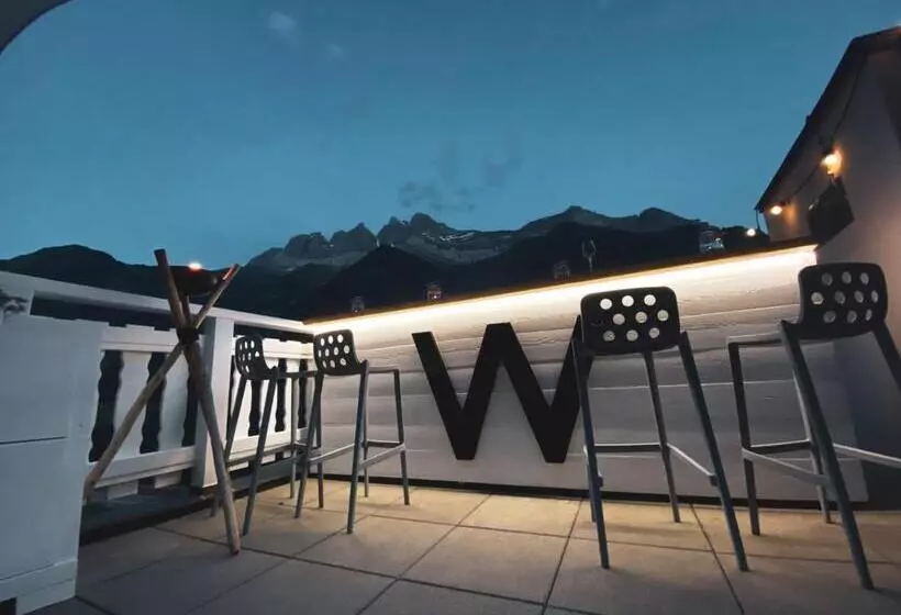 هتل Hôtel Le White Le 42 Restaurant