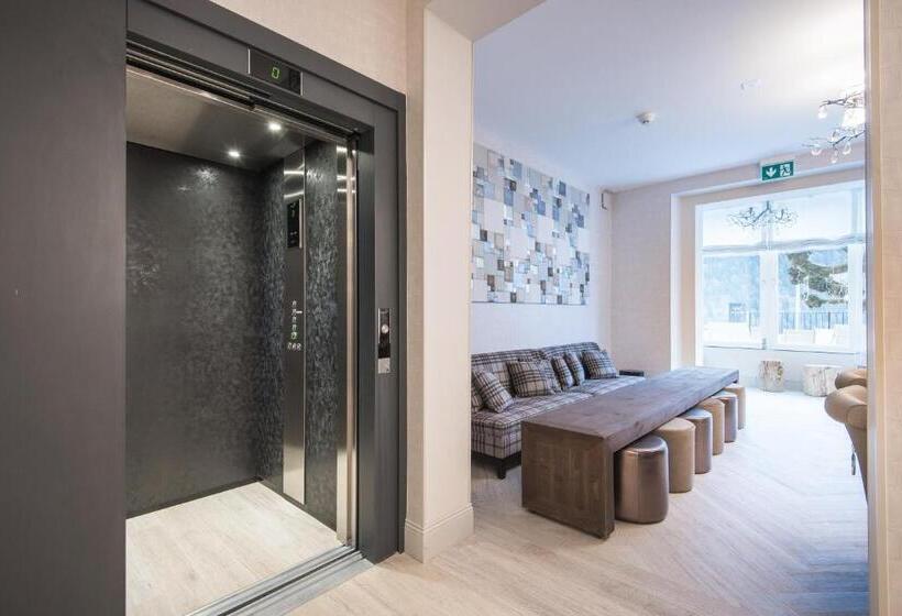 فندق Hôtel Le White   Le 42 Restaurant