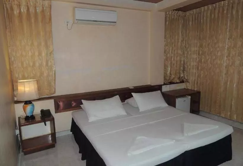 هتل Off Day Inn