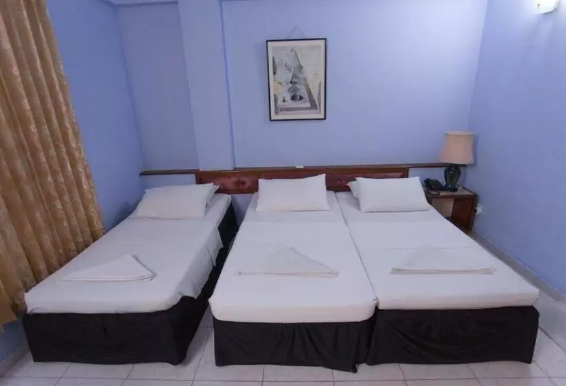 هتل Off Day Inn