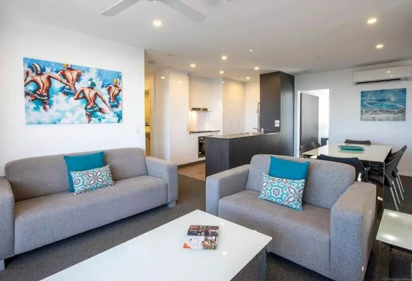 ホテル Synergy Broadbeach   Official