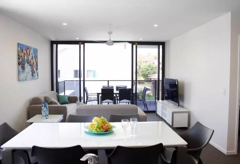 ホテル Synergy Broadbeach   Official