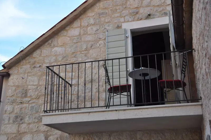 ホテル Villa Mama  Traditional Apartments In Omis