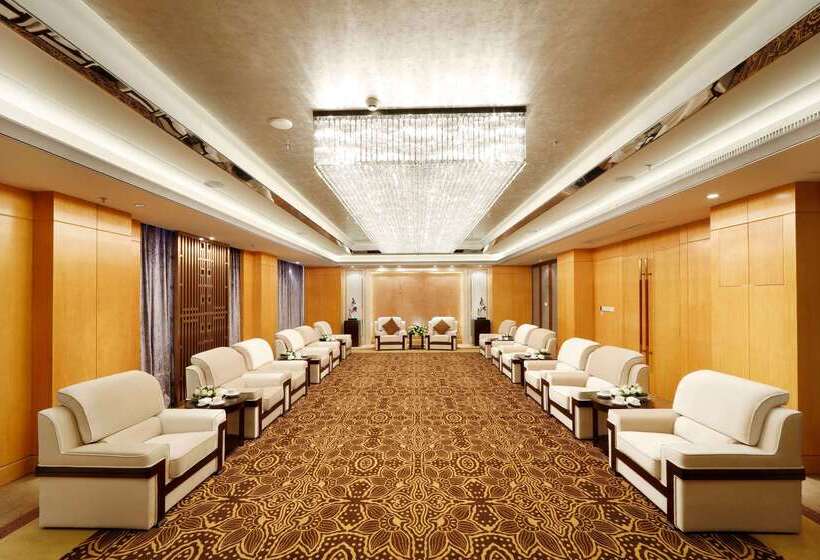 فندق Wyndham Grand Plaza Royale Mingfa Zhangzhou