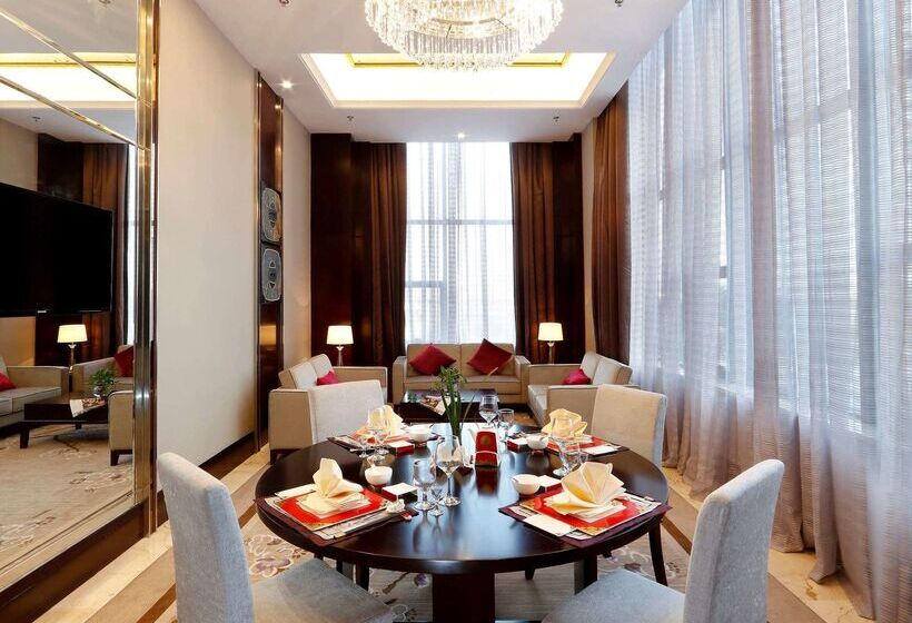 فندق Wyndham Grand Plaza Royale Mingfa Zhangzhou