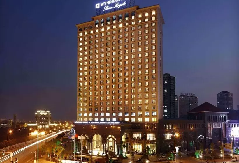 Hotelli Wyndham Grand Plaza Royale Mingfa Zhangzhou