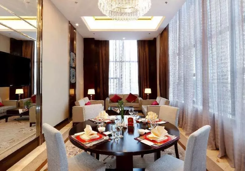 Hotelli Wyndham Grand Plaza Royale Mingfa Zhangzhou