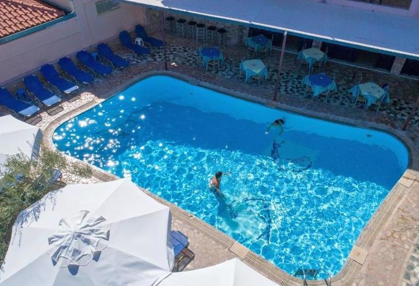 Kleoni Club Apartments