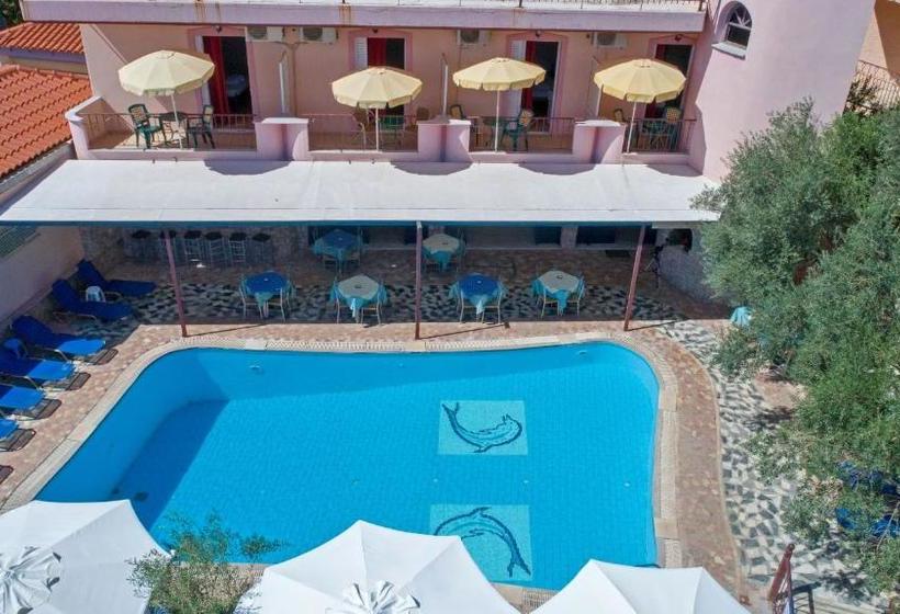 Kleoni Club Apartments