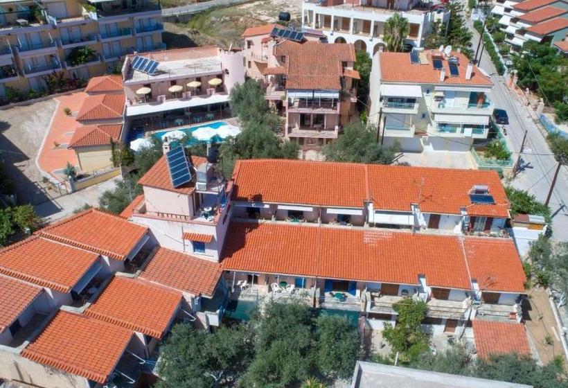 Kleoni Club Apartments