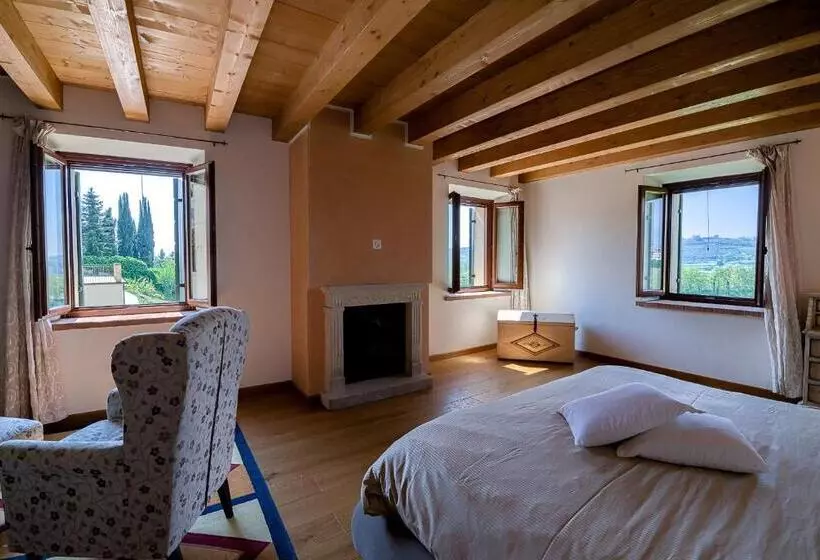 La Fonte Degli Dei
